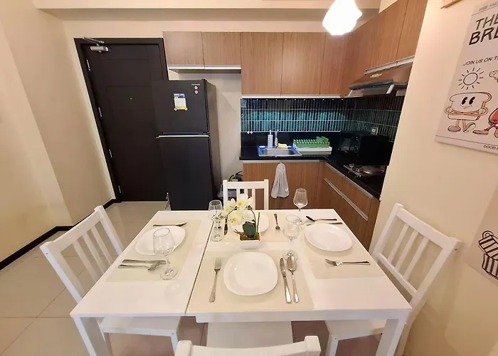 Apartment Hefty 1br -40sqm -pet -parking -moa,picc,wtc,airport *