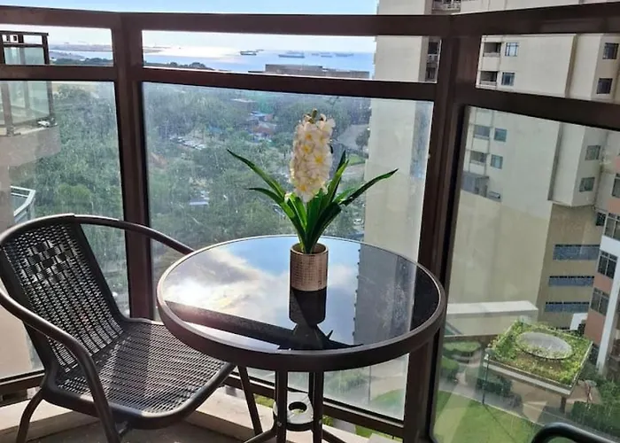 Hefty 1br -40sqm -pet -parking -moa,picc,wtc,airport Apartment Manila
