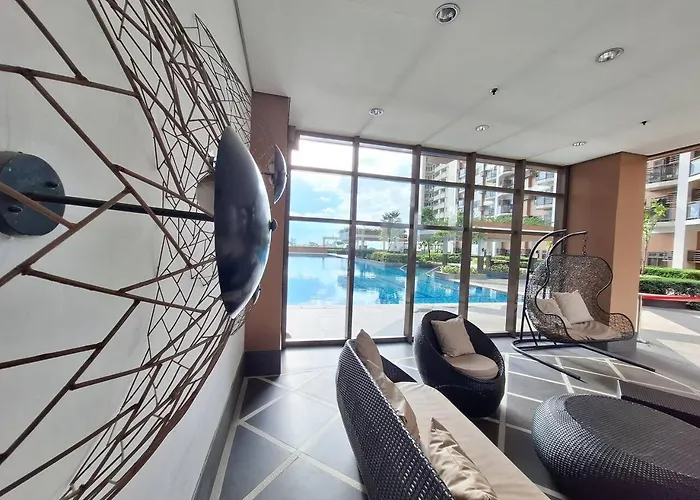 Hefty 1br -40sqm -pet -parking -moa,picc,wtc,airport Apartment