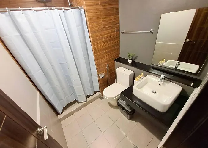 Apartment Hefty 1br -40sqm -pet -parking -moa,picc,wtc,airport