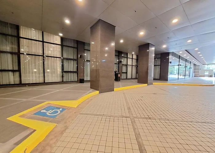 Apartment Hefty 1br -40sqm -pet -parking -moa,picc,wtc,airport Manila